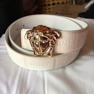Medusa head belt